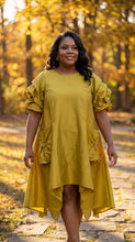 Load image into Gallery viewer, Lime Statement Dress — view 1

