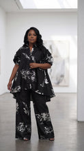 Load image into Gallery viewer, Black Floral Set
