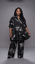 Load image into Gallery viewer, Black Floral Set
